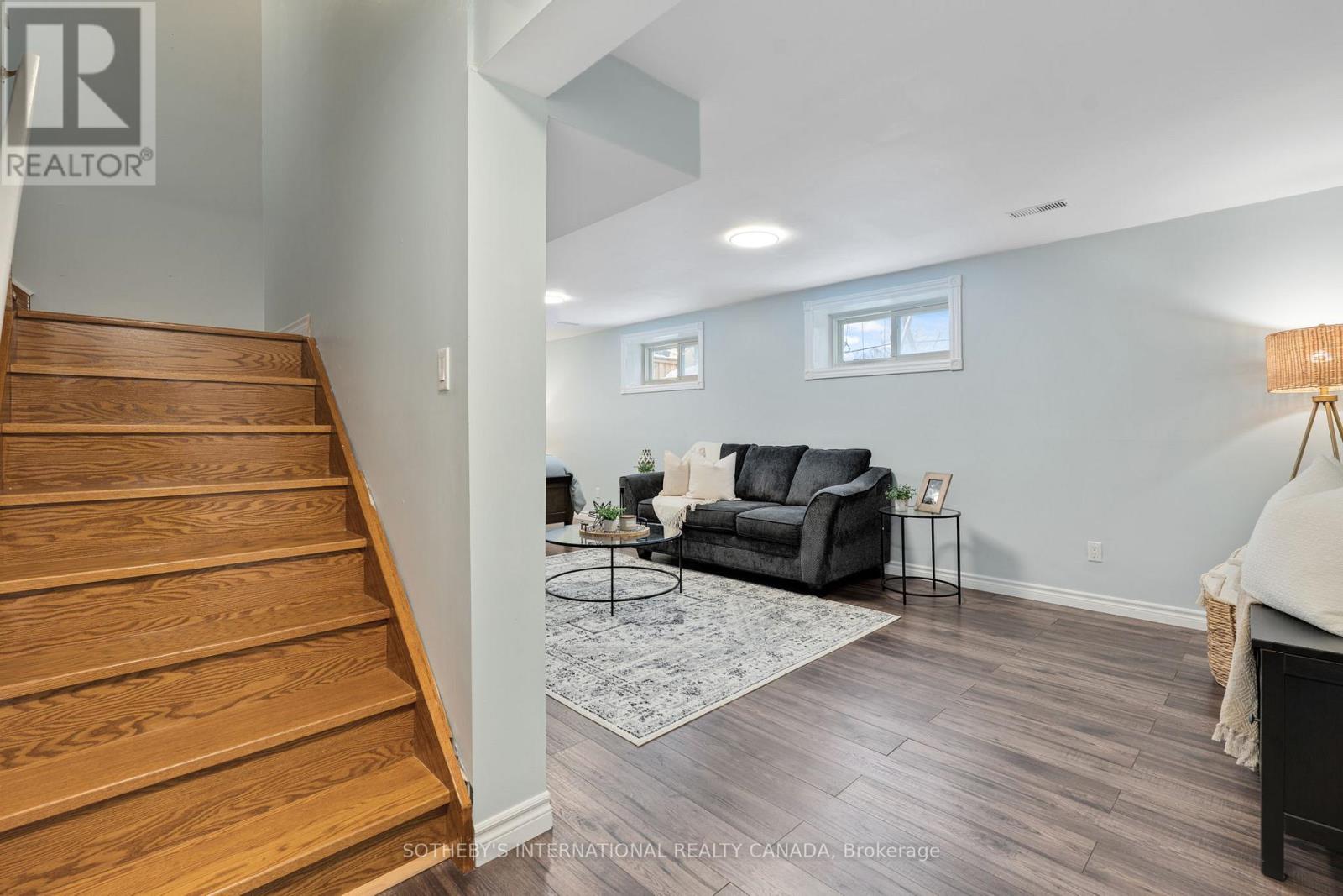 17 South River Road, Georgina, Ontario  L0E 1R0 - Photo 35 - N12616932