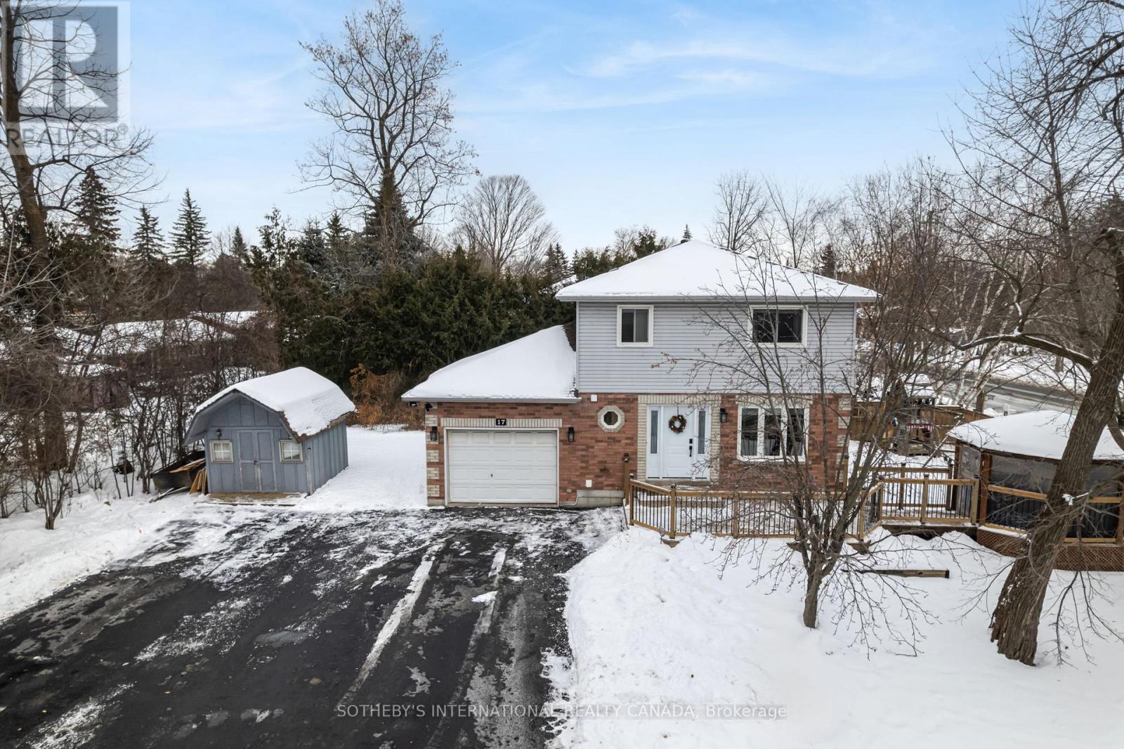17 SOUTH RIVER ROAD, Georgina, Ontario