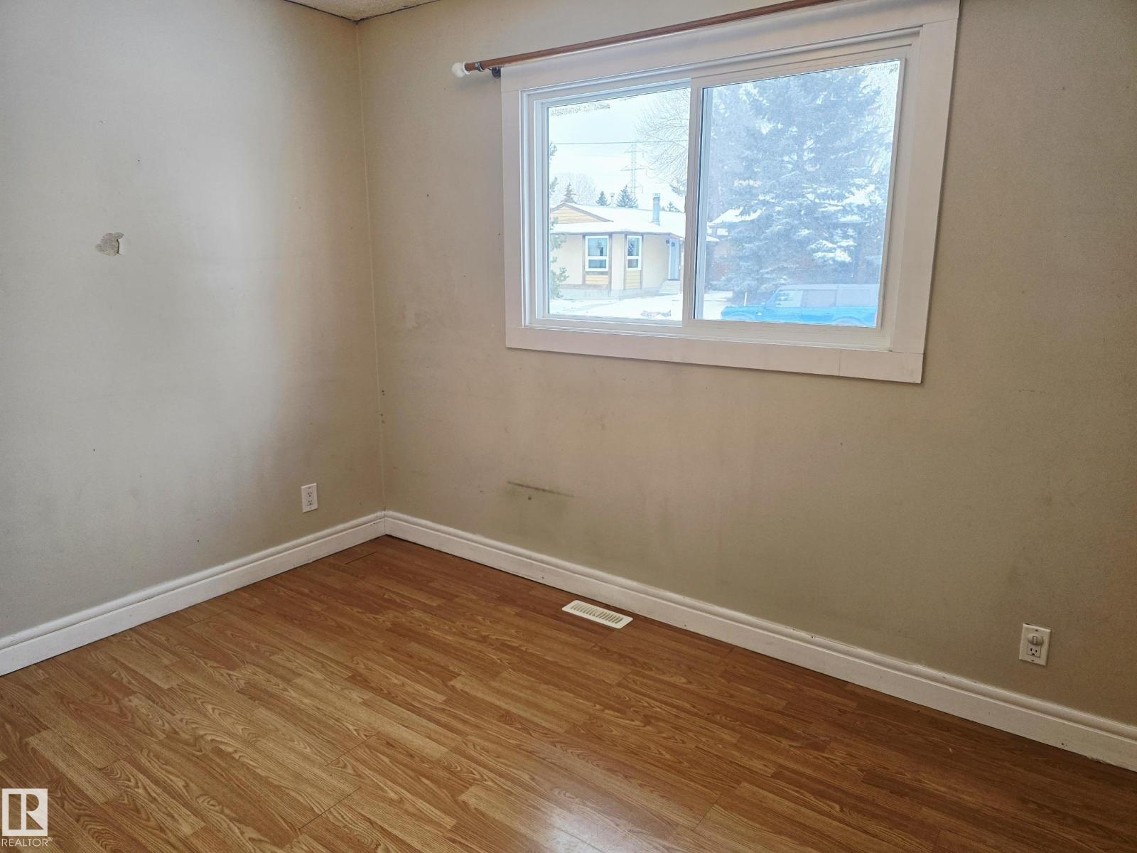 2509 89 St Nw, Edmonton, Alberta  T6K 2Y8 - Photo 10 - E4467924