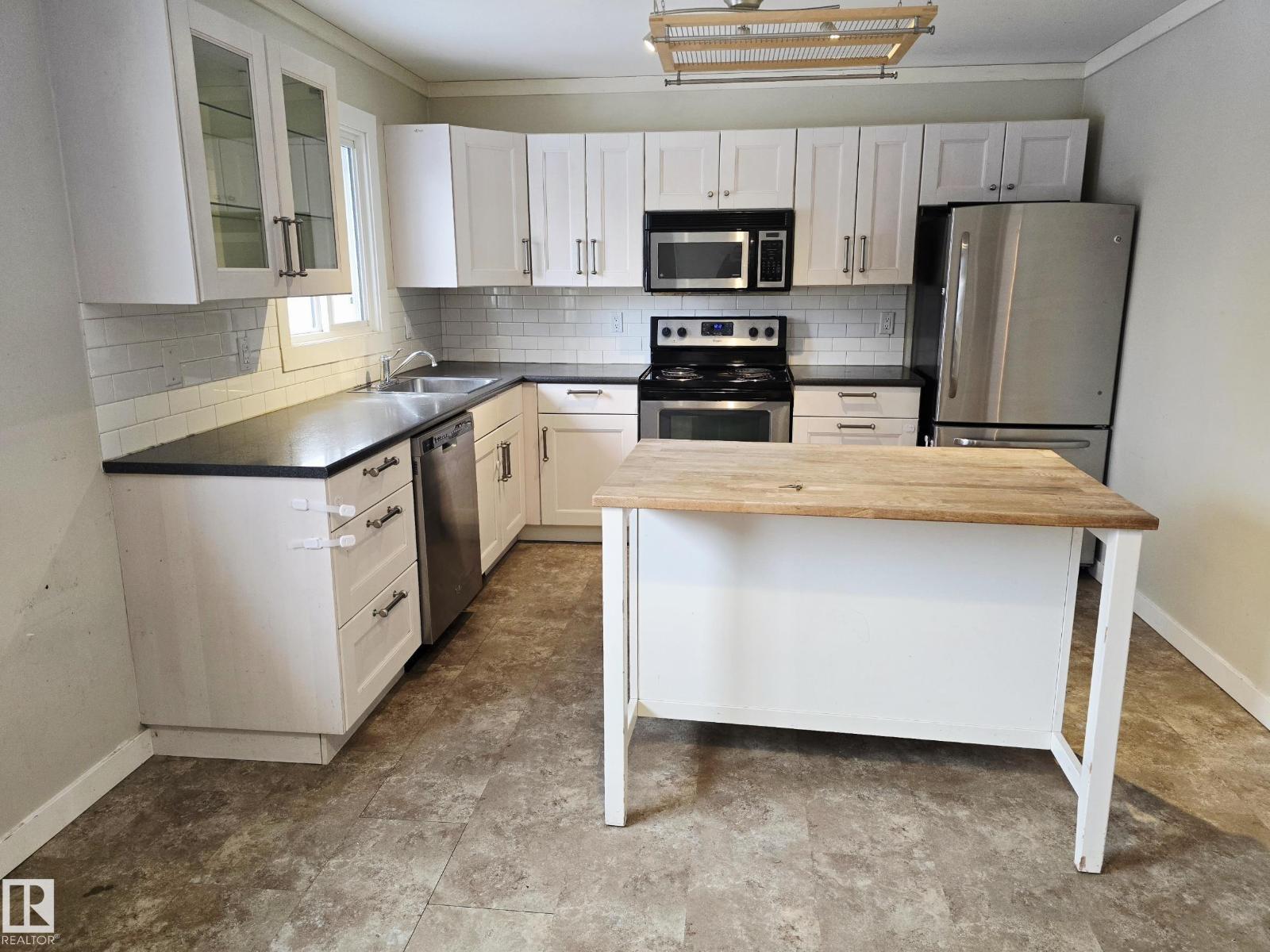 2509 89 St Nw, Edmonton, Alberta  T6K 2Y8 - Photo 2 - E4467924