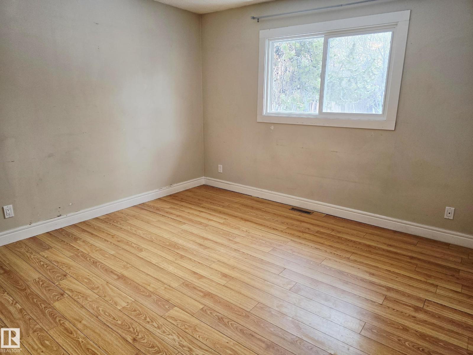 2509 89 St Nw, Edmonton, Alberta  T6K 2Y8 - Photo 6 - E4467924