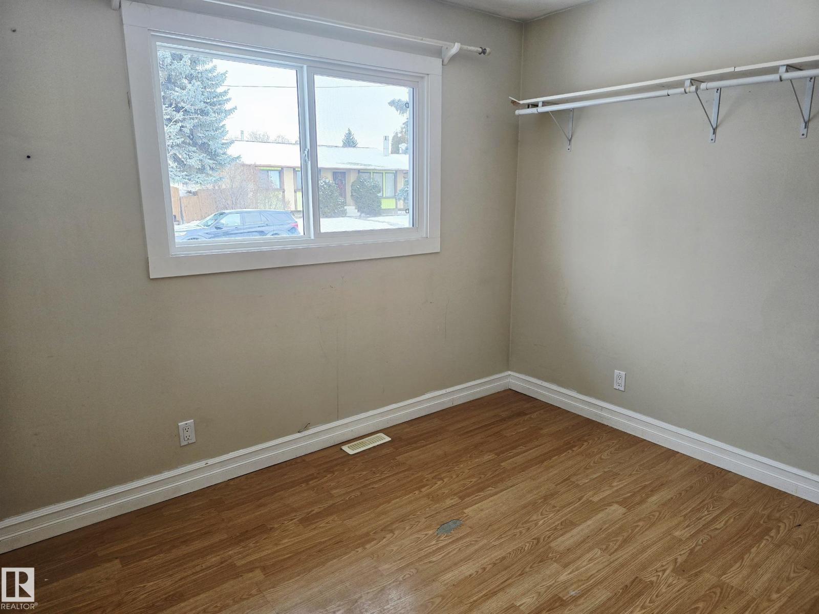 2509 89 St Nw, Edmonton, Alberta  T6K 2Y8 - Photo 9 - E4467924