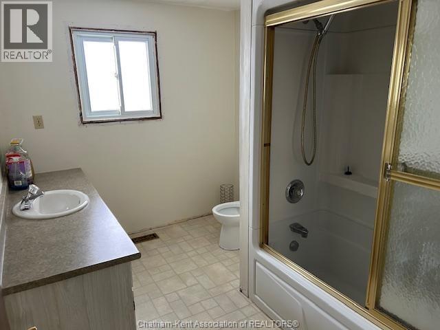 52 Whippoorwill Crescent, Chatham, Ontario N7L 4A3 - Photo 5 - 25031536