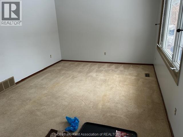 52 Whippoorwill Crescent, Chatham, Ontario N7L 4A3 - Photo 6 - 25031536