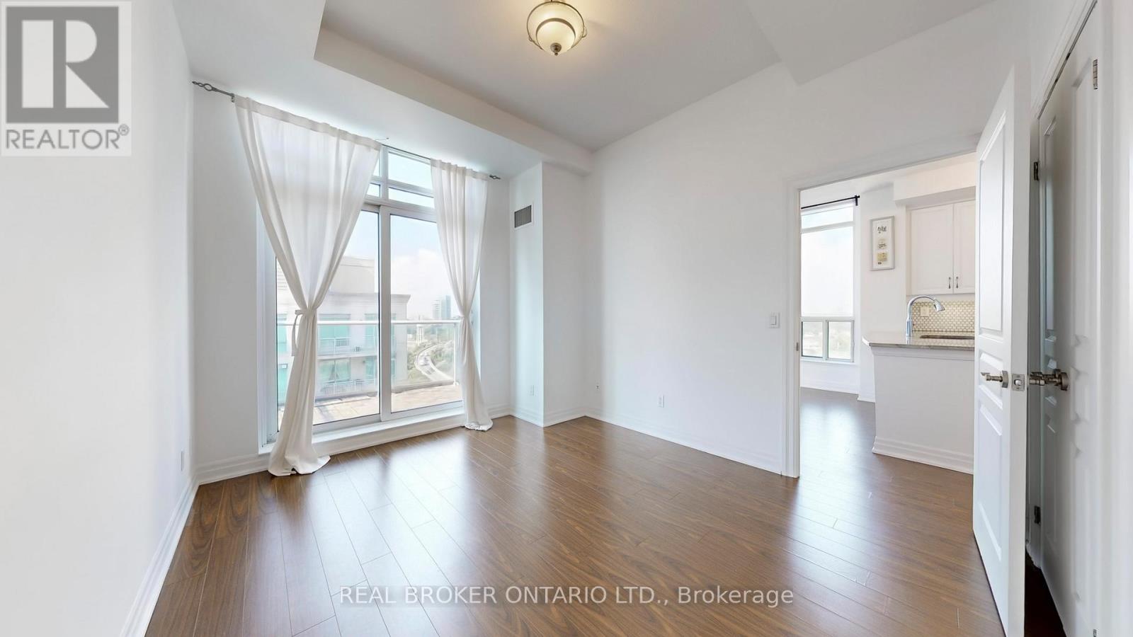 Ph7 - 2087 Lake Shore Boulevard W, Toronto, Ontario  M8V 4G3 - Photo 21 - W12613044