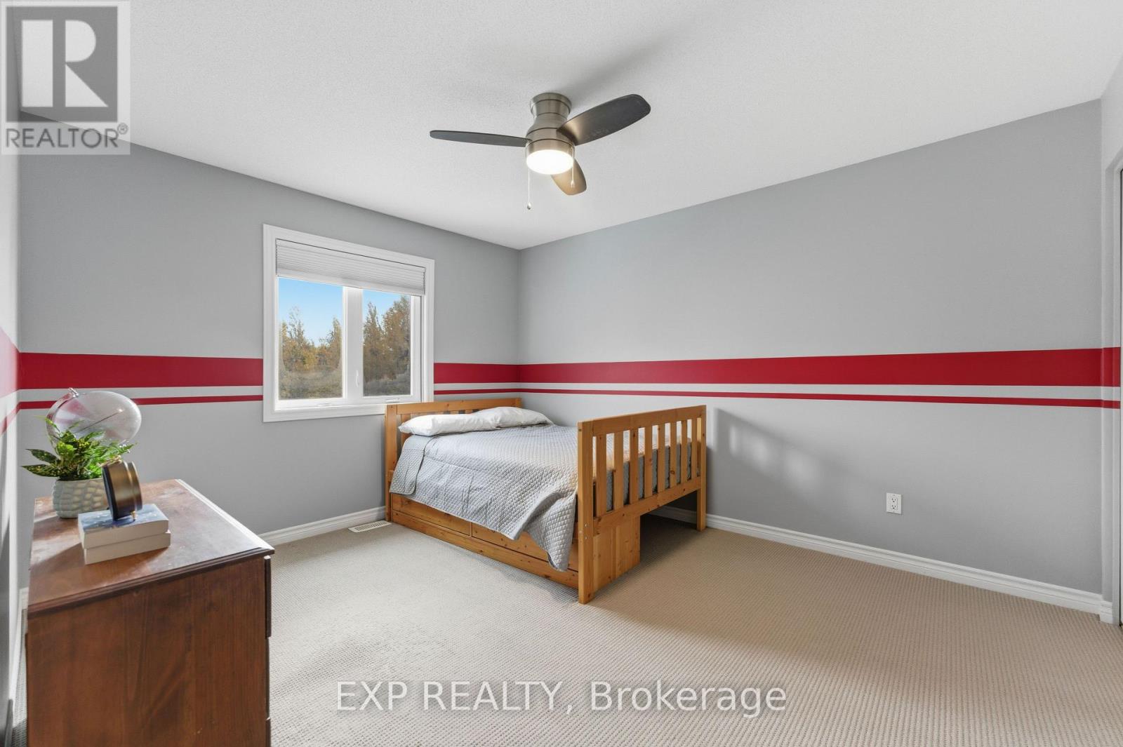 17 Olde Towne Avenue, Russell, Ontario  K4R 0A5 - Photo 28 - X12482856