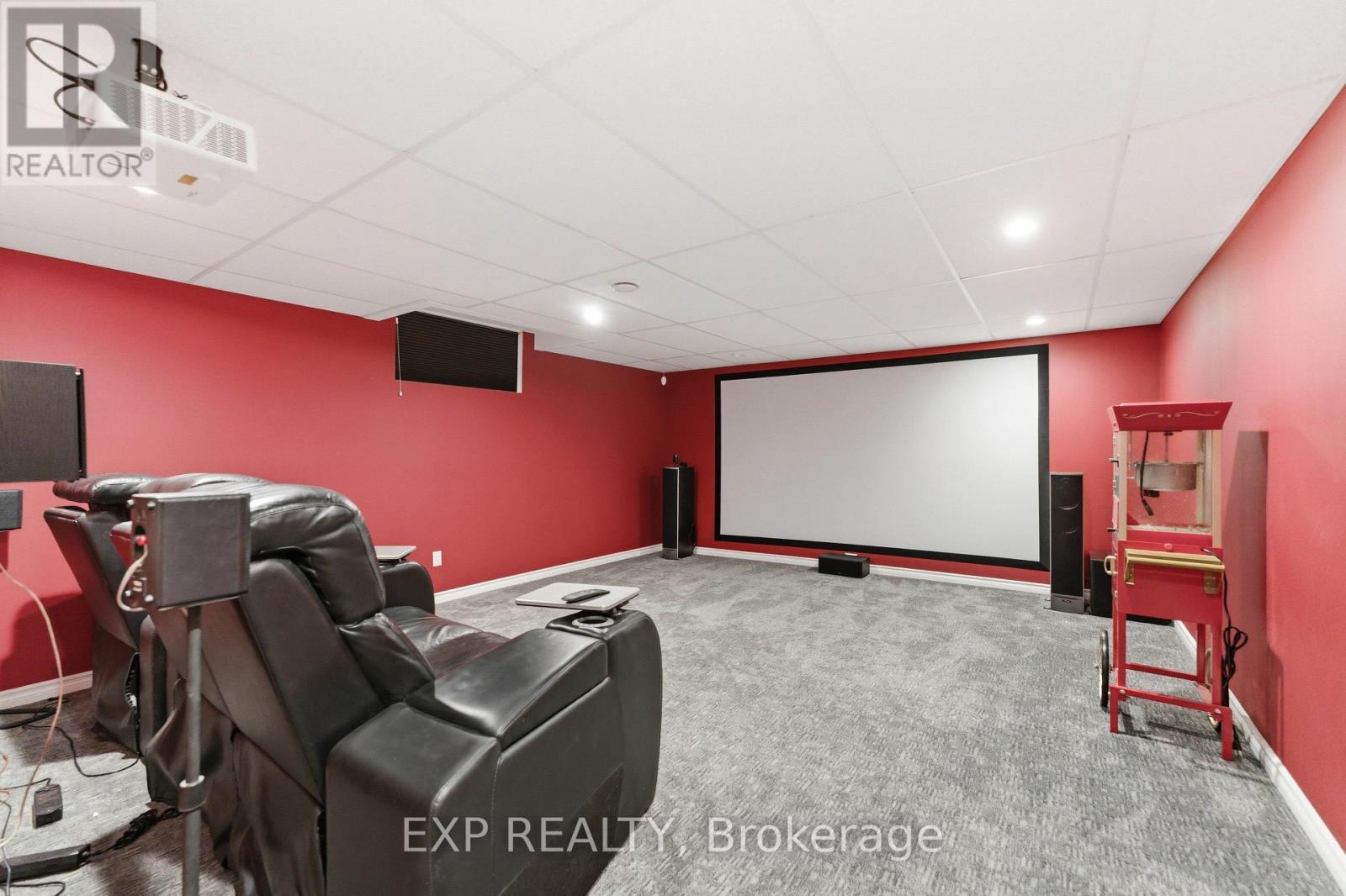 17 Olde Towne Avenue, Russell, Ontario  K4R 0A5 - Photo 44 - X12482856