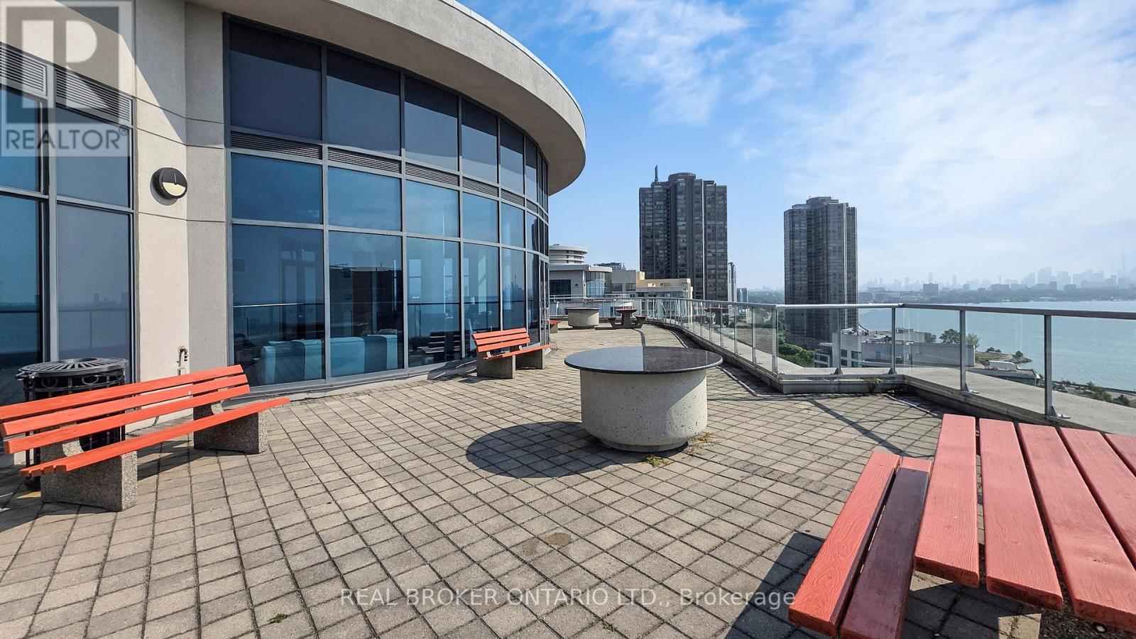 Ph7 - 2087 Lake Shore Boulevard W, Toronto, Ontario  M8V 4G3 - Photo 39 - W12613044