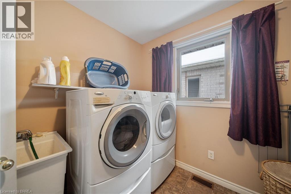 26 Jamieson Court, Brantford, Ontario  N3T 6T1 - Photo 30 - 40792806