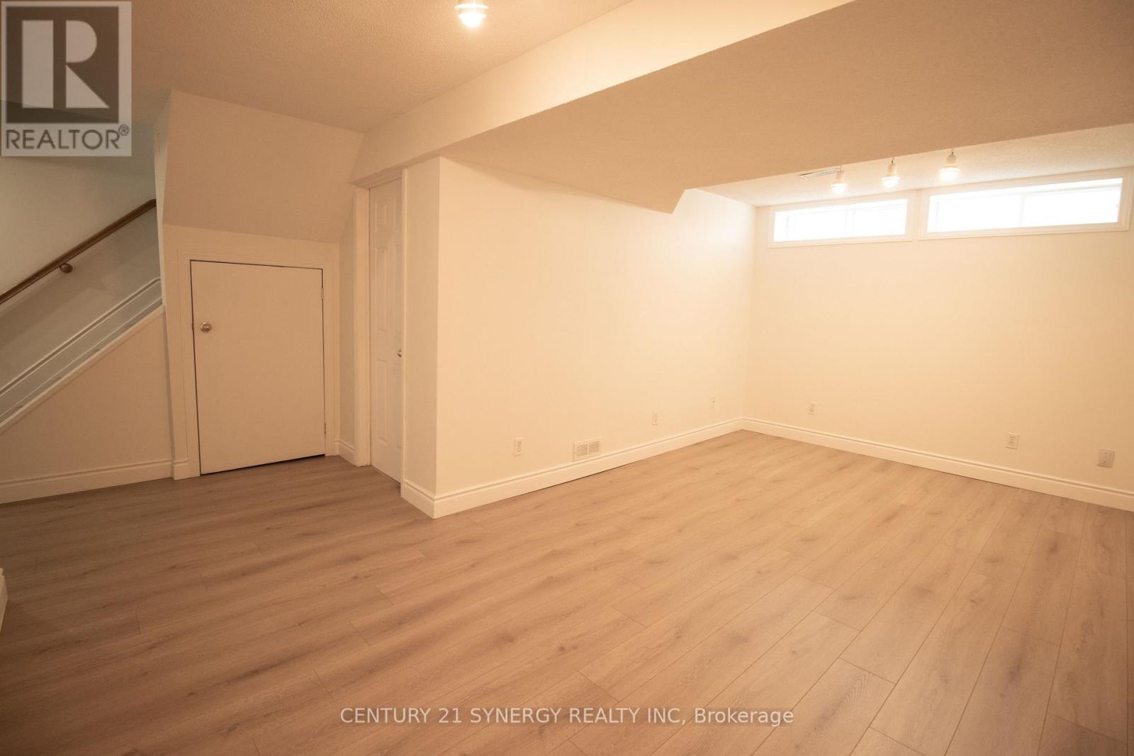 73 Longshire Circle, Ottawa, Ontario  K2J 4K6 - Photo 12 - X12627072