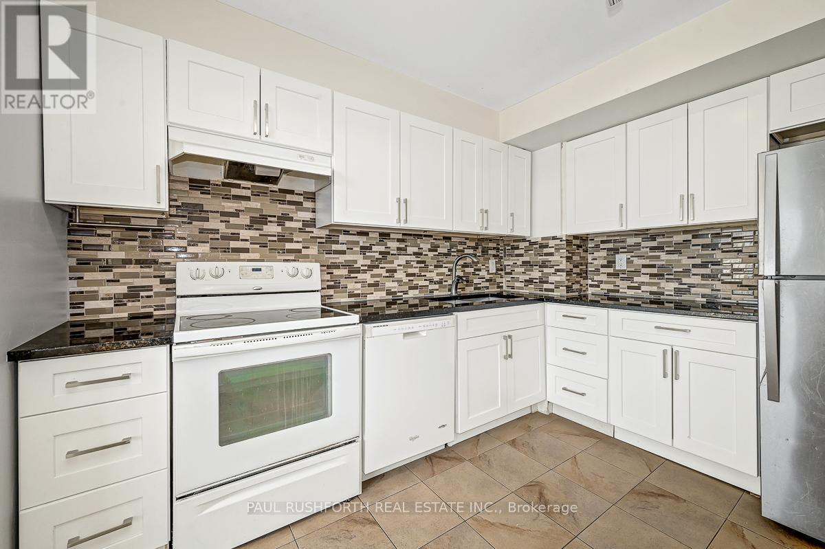 1605 - 2759 Carousel Crescent, Ottawa, Ontario  K1T 2N5 - Photo 12 - X12627198