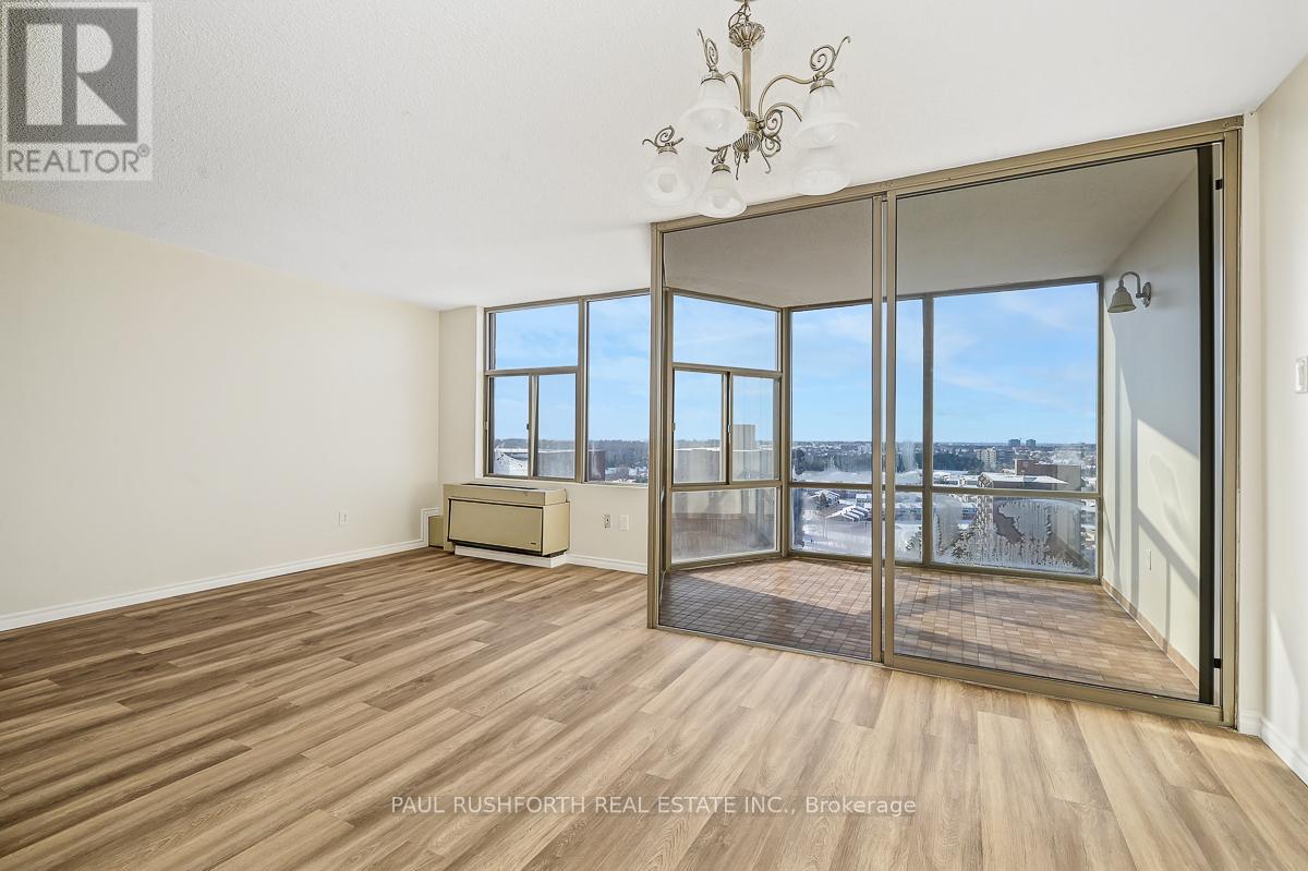 1605 - 2759 Carousel Crescent, Ottawa, Ontario  K1T 2N5 - Photo 8 - X12627198