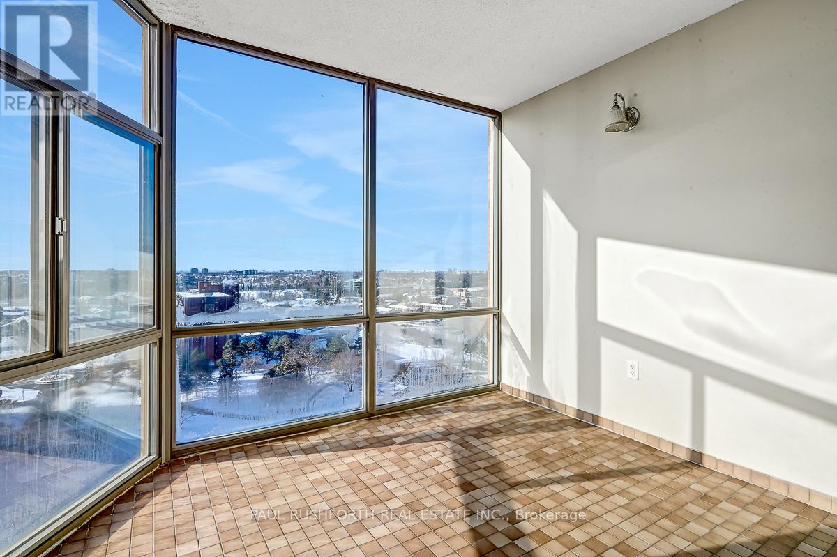 1605 - 2759 Carousel Crescent, Ottawa, Ontario  K1T 2N5 - Photo 9 - X12627198