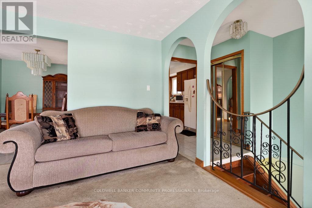 178 Marcella Crescent, Hamilton, Ontario  L8K 6G3 - Photo 15 - X12627004