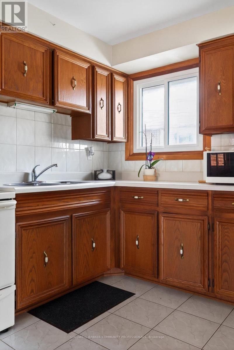 178 Marcella Crescent, Hamilton, Ontario  L8K 6G3 - Photo 23 - X12627004