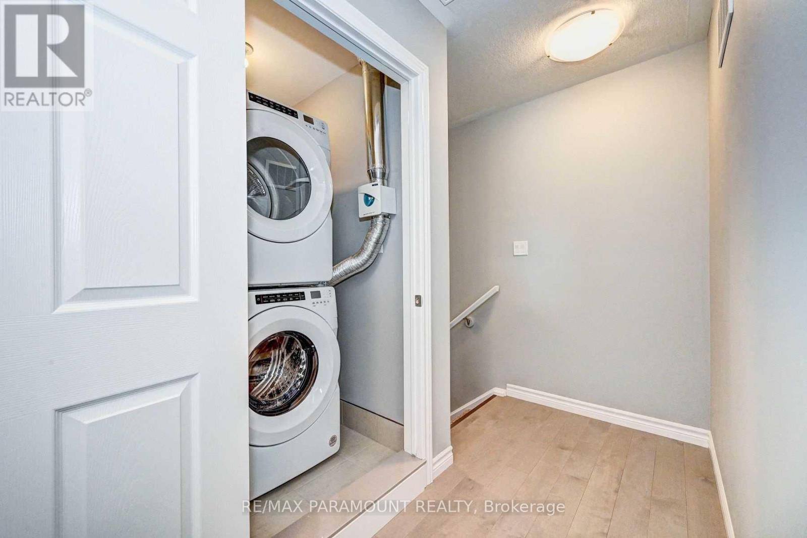 162 Oat Lane, Kitchener, Ontario  N2R 0R6 - Photo 23 - X12627026