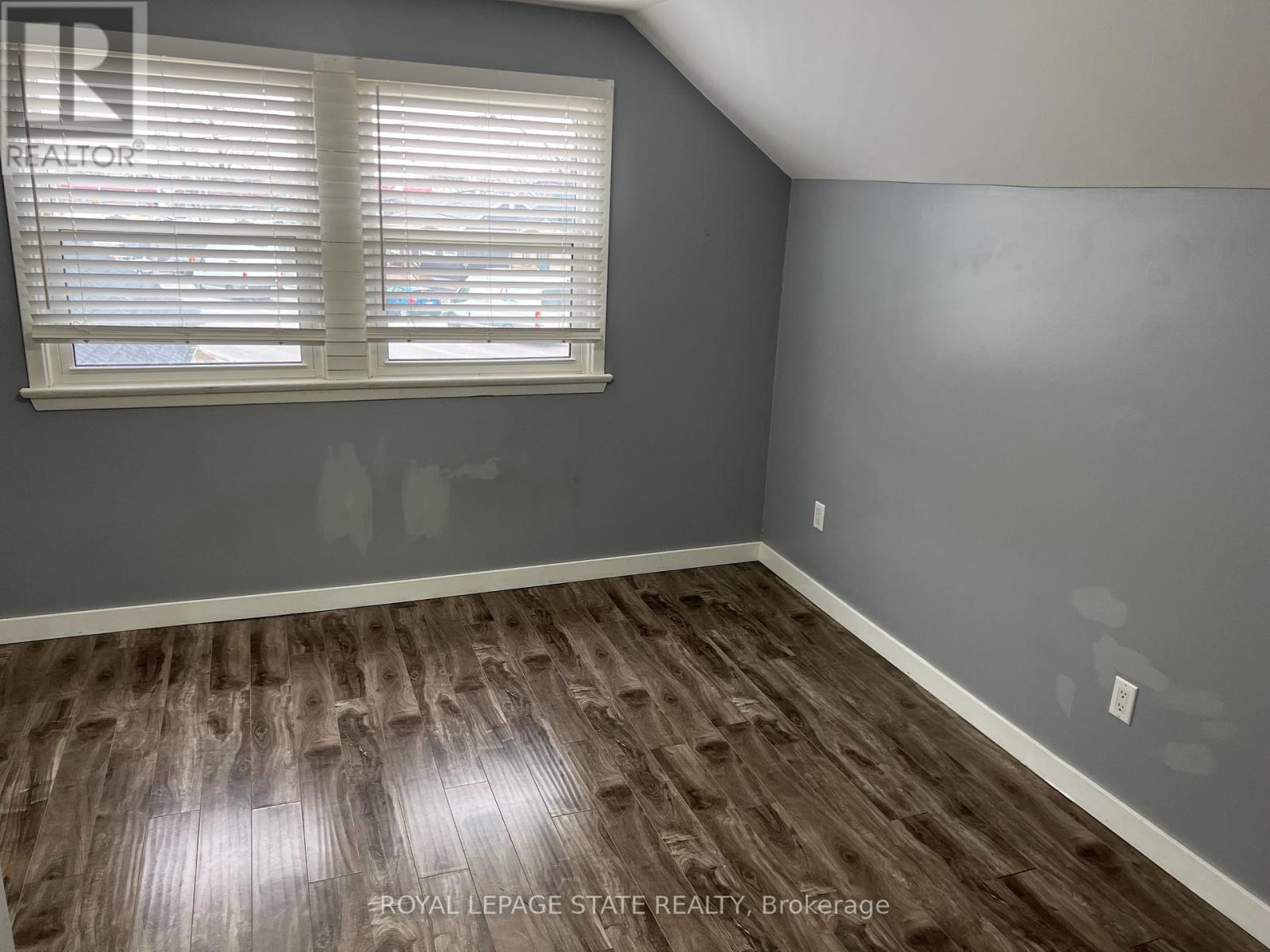 415 Welland Avenue, St. Catharines (Facer), Ontario  L2M 5V1 - Photo 11 - X12627034