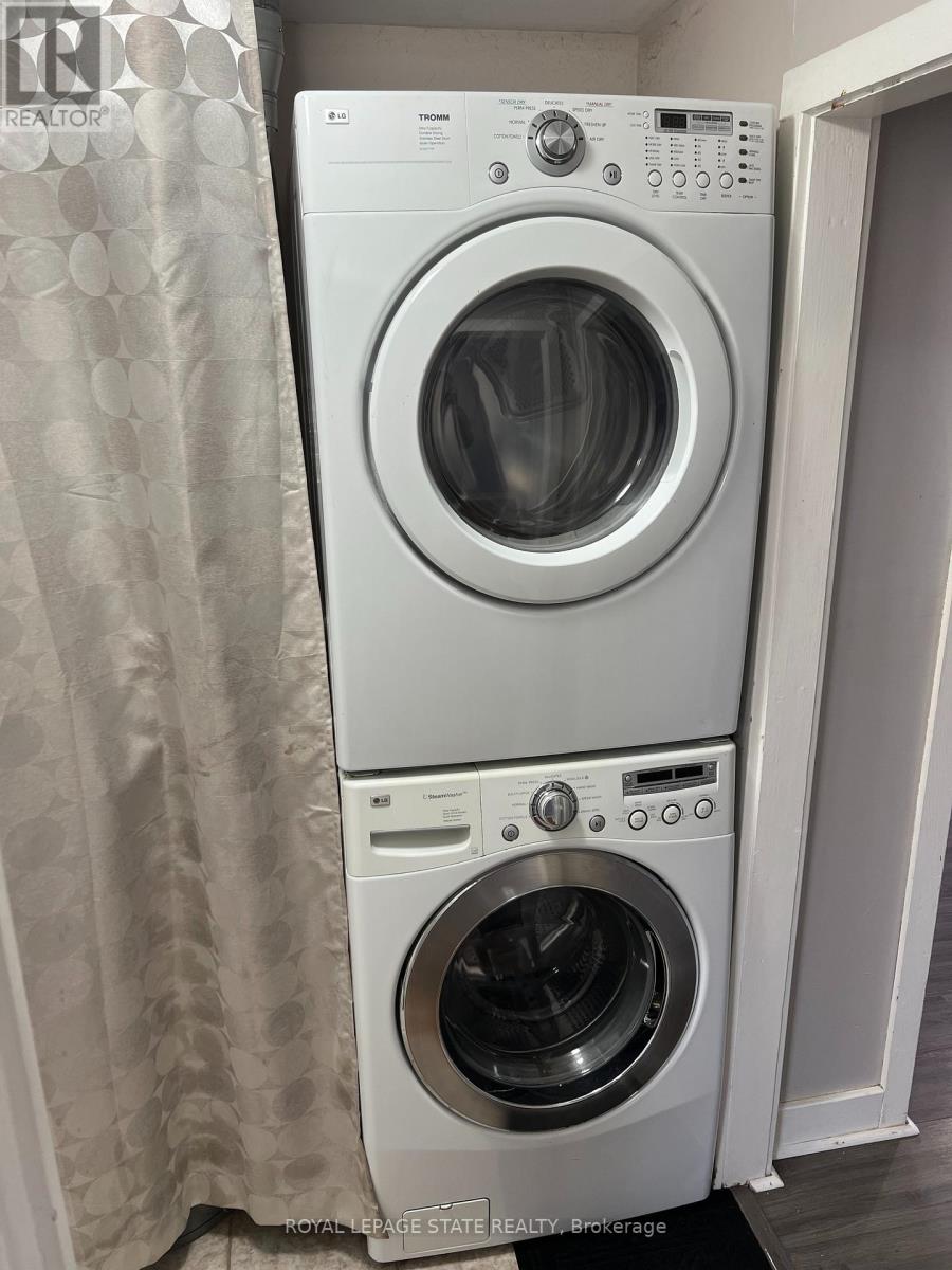 415 Welland Avenue, St. Catharines (Facer), Ontario  L2M 5V1 - Photo 13 - X12627034