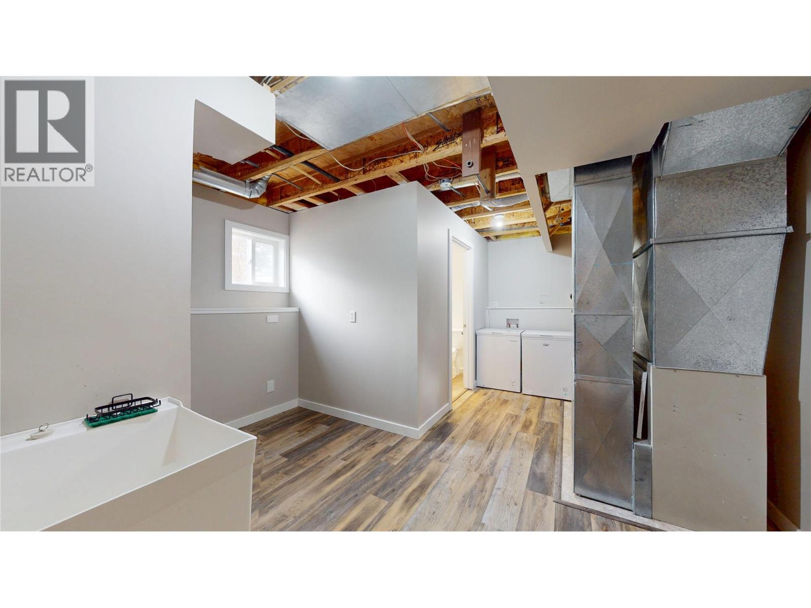 203 8th Street S, Cranbrook, British Columbia V1C 1N9 - Photo 24 - 10365908