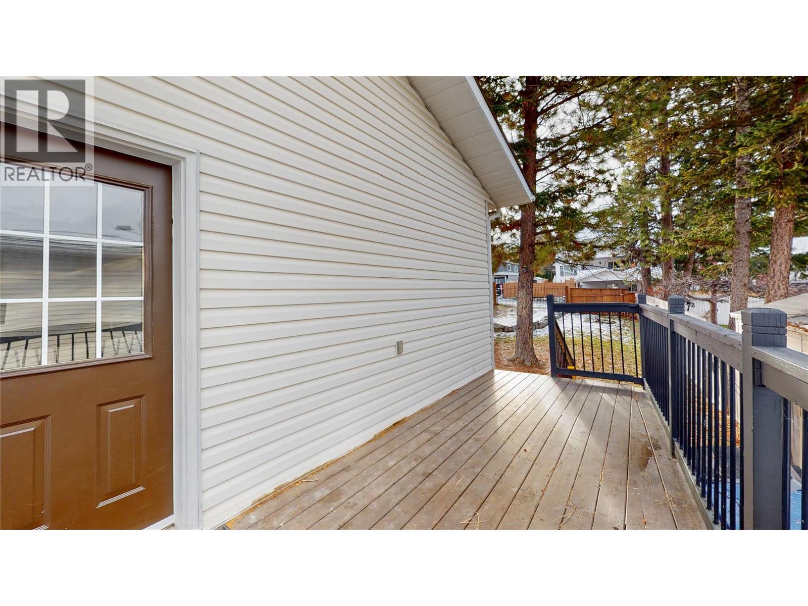 203 8th Street S, Cranbrook, British Columbia V1C 1N9 - Photo 25 - 10365908