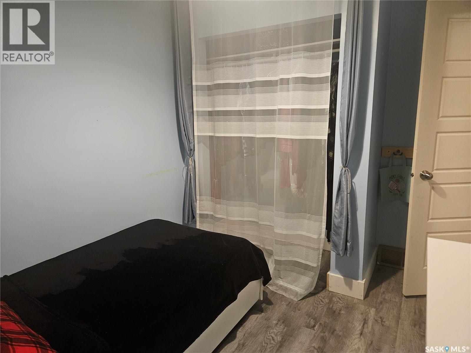 436 Iroquois Street W, Moose Jaw, Saskatchewan  S6H 5B3 - Photo 12 - SK019155