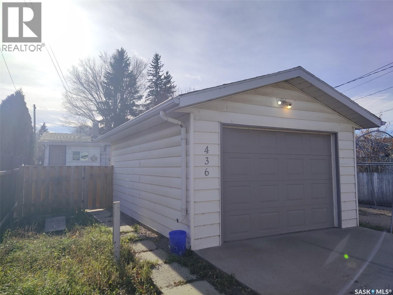 436 Iroquois Street W, Moose Jaw, Saskatchewan  S6H 5B3 - Photo 23 - SK019155