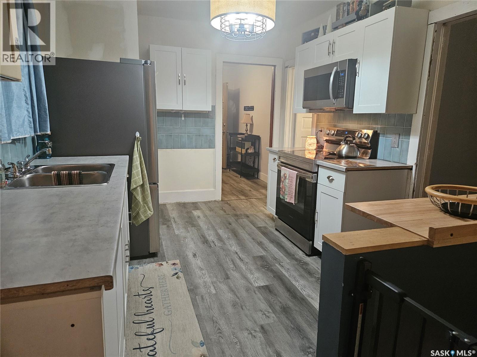 436 Iroquois Street W, Moose Jaw, Saskatchewan  S6H 5B3 - Photo 9 - SK019155