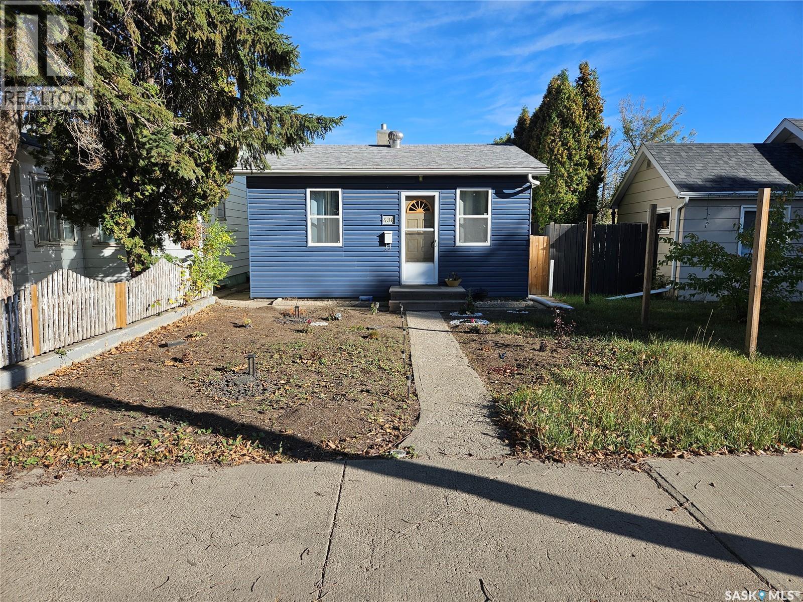 436 Iroquois STREET W, Moose Jaw, Saskatchewan