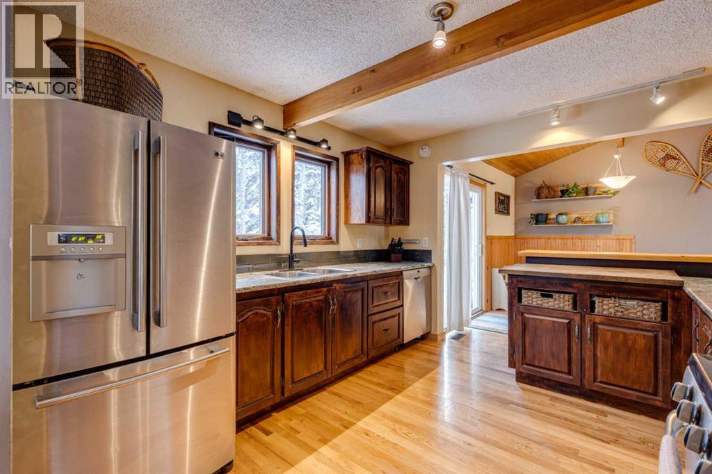 51 Manyhorses Drive, Rural Rocky View County, Alberta  T3Z 1A2 - Photo 13 - A2273481