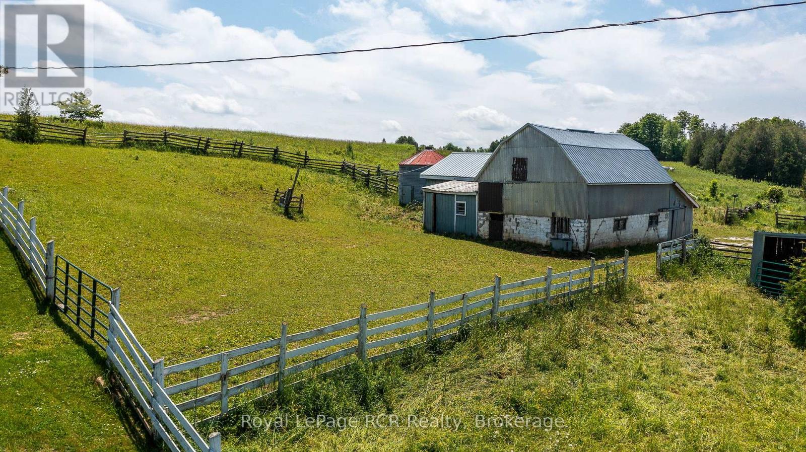 504482 Grey Rd 12, West Grey, Ontario N0C 1H0 - Photo 10 - X12627104