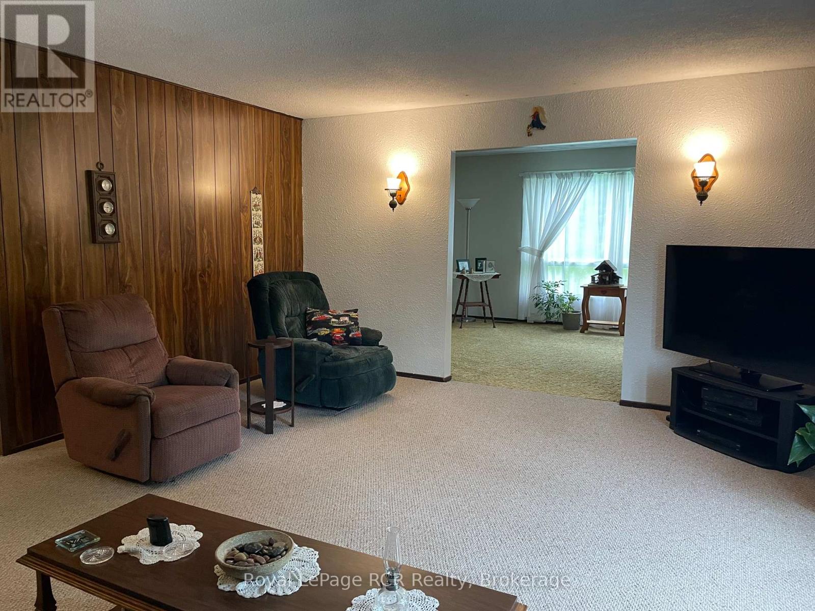 504482 Grey Rd 12, West Grey, Ontario N0C 1H0 - Photo 17 - X12627104