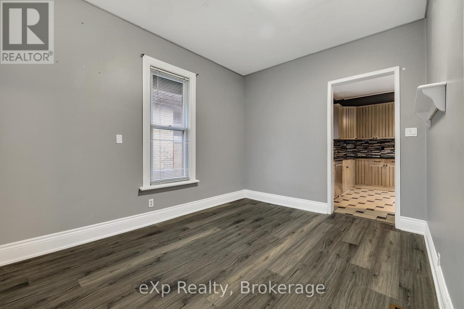 2 - 174 William Street, Brantford, Ontario  N3T 3L5 - Photo 5 - X12627140