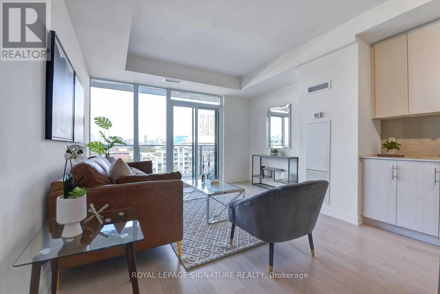 907 - 330 RICHMOND STREET W, Toronto, Ontario