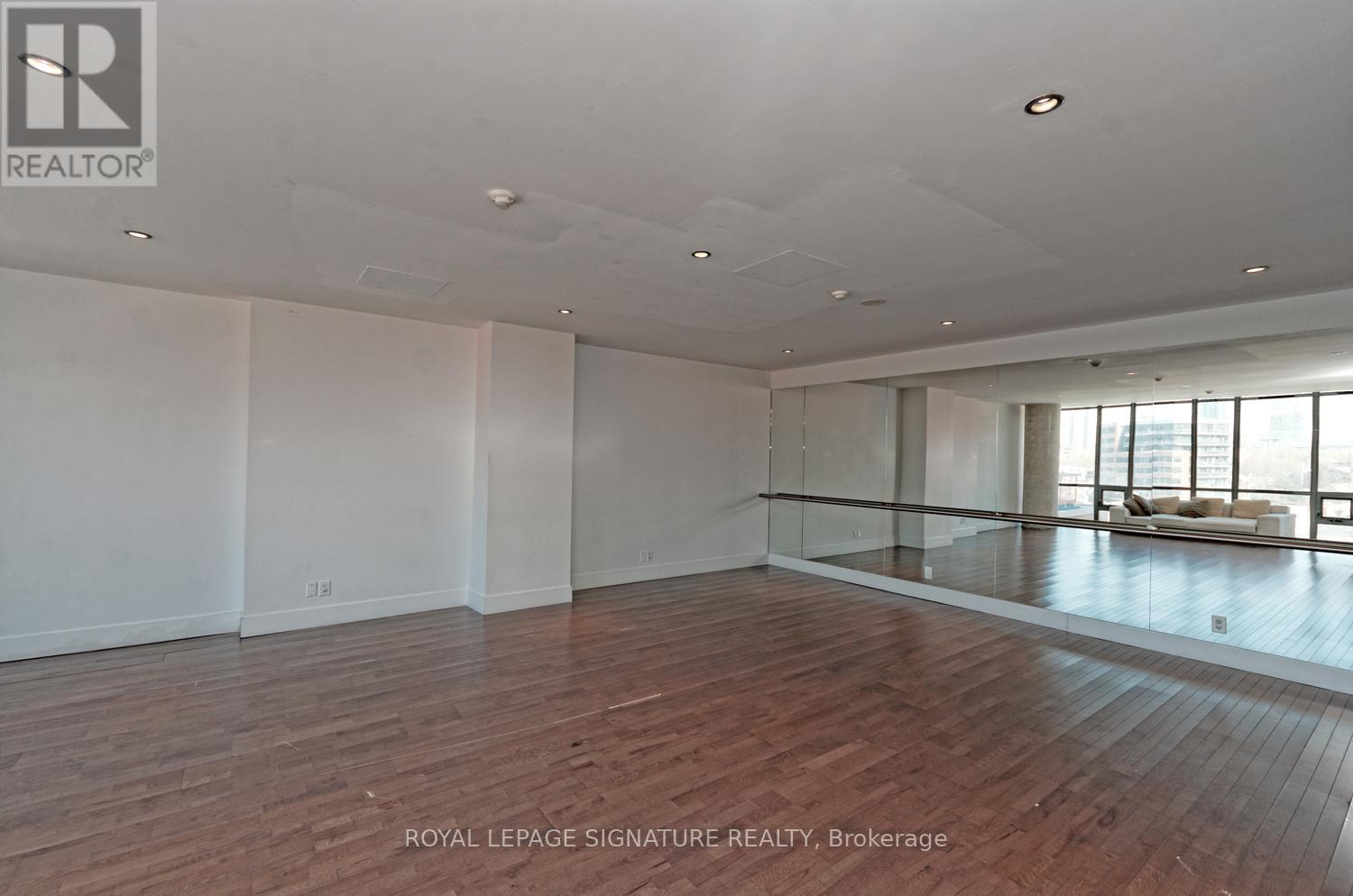 2504 - 33 Mill Street, Toronto, Ontario  M5A 3R3 - Photo 34 - C12626776