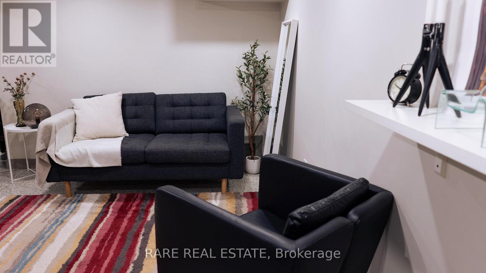 Basement - 33 Juliet Crescent, Toronto, Ontario  M6M 1N5 - Photo 11 - W12564212