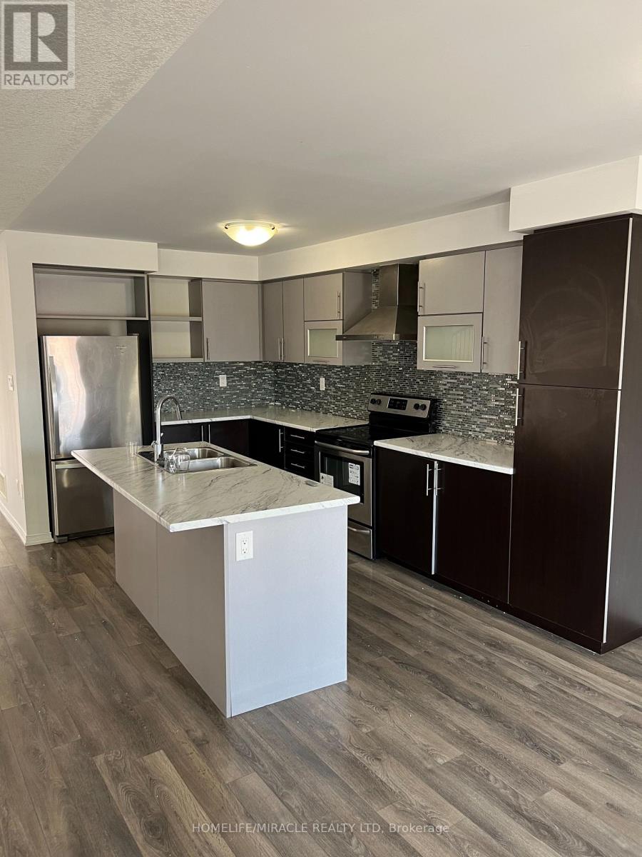 150 Golden Springs Drive, Brampton, Ontario  L7A 4N7 - Photo 4 - W12617392