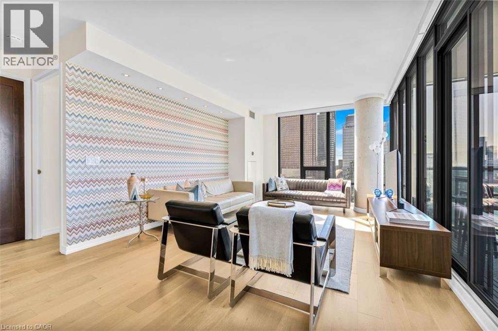 33 Lombard Street Unit# 4302, Toronto, Ontario  M5C 3H8 - Photo 3 - 40793497