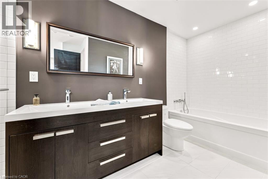 33 Lombard Street Unit# 4302, Toronto, Ontario  M5C 3H8 - Photo 8 - 40793497