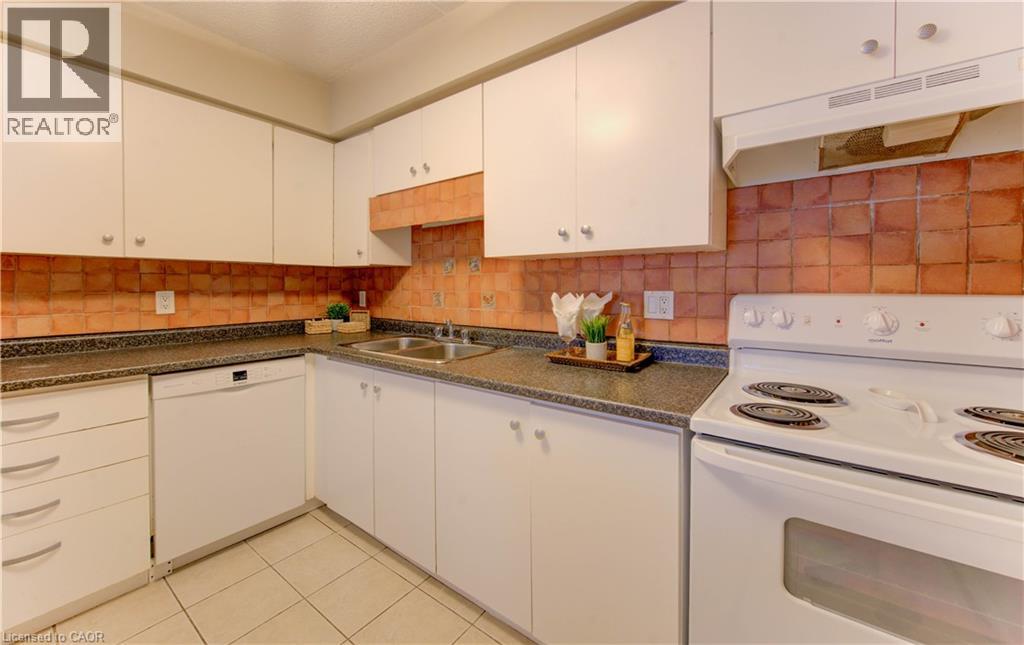 3085 Kingsway Drive Unit# 50, Kitchener, Ontario N2C 2P2 - Photo 15 - 40792310