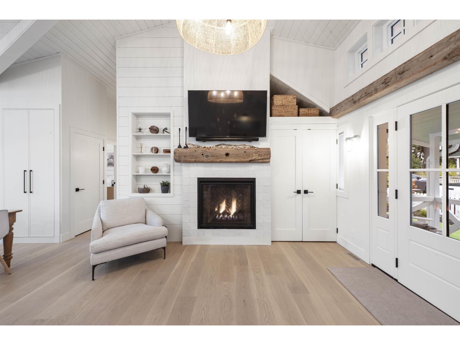 2831 Gordon Avenue, Surrey, British Columbia V4A 3J5 - Photo 9 - R3073381