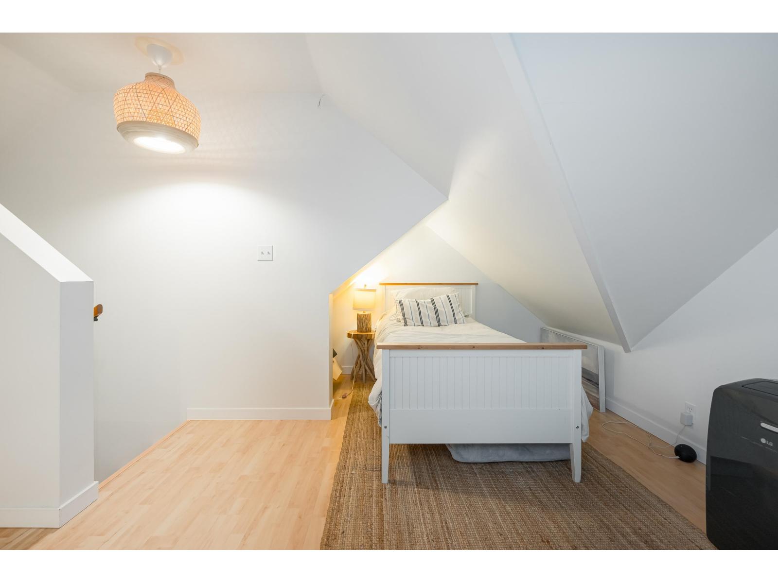 2831 Gordon Avenue, Surrey, British Columbia V4A 3J5 - Photo 27 - R3073381