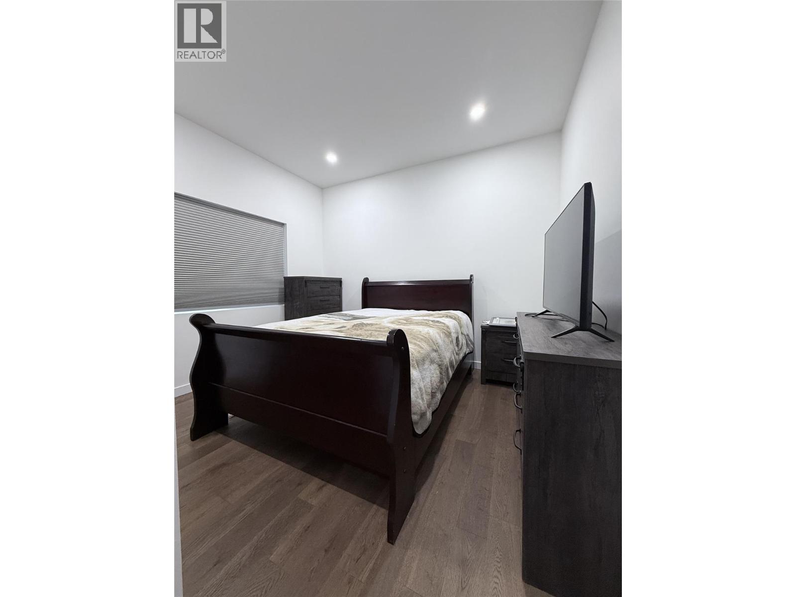 8779 Mountain View Street, Canal Flats, British Columbia  V0B 1B0 - Photo 31 - 10369369