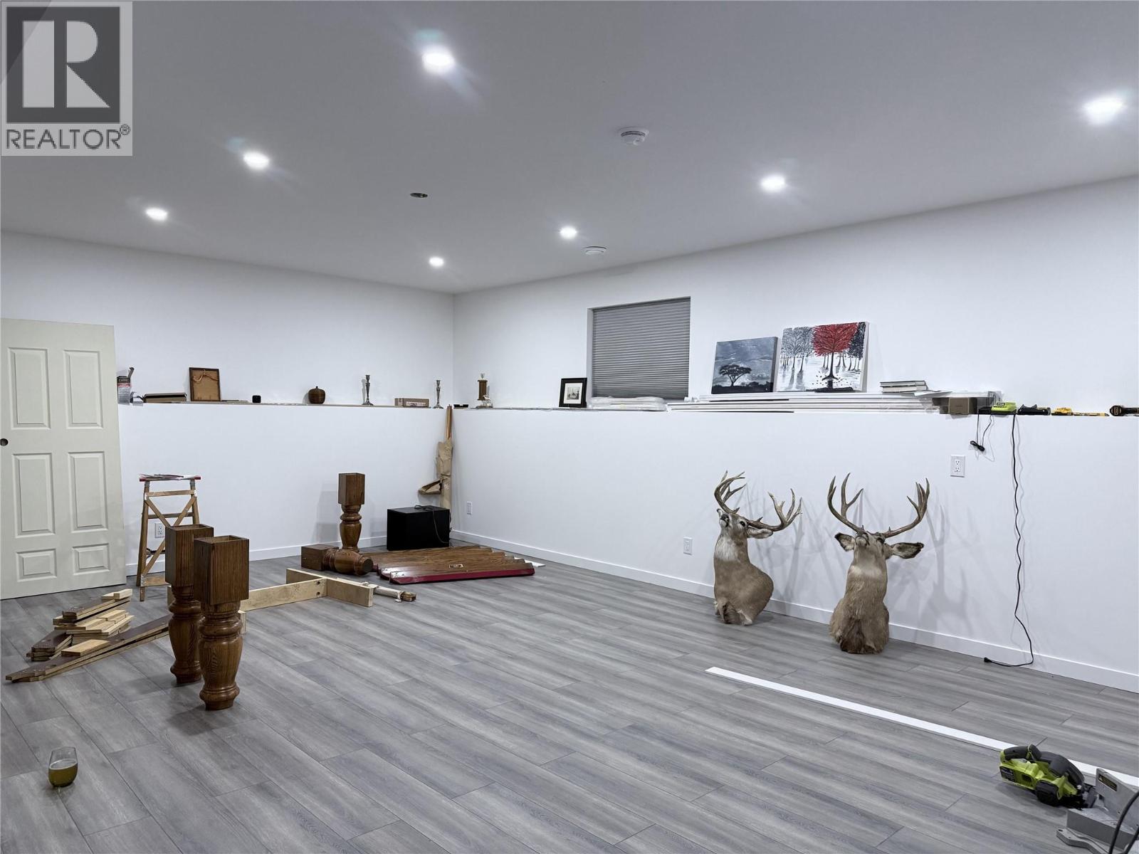 8779 Mountain View Street, Canal Flats, British Columbia  V0B 1B0 - Photo 41 - 10369369