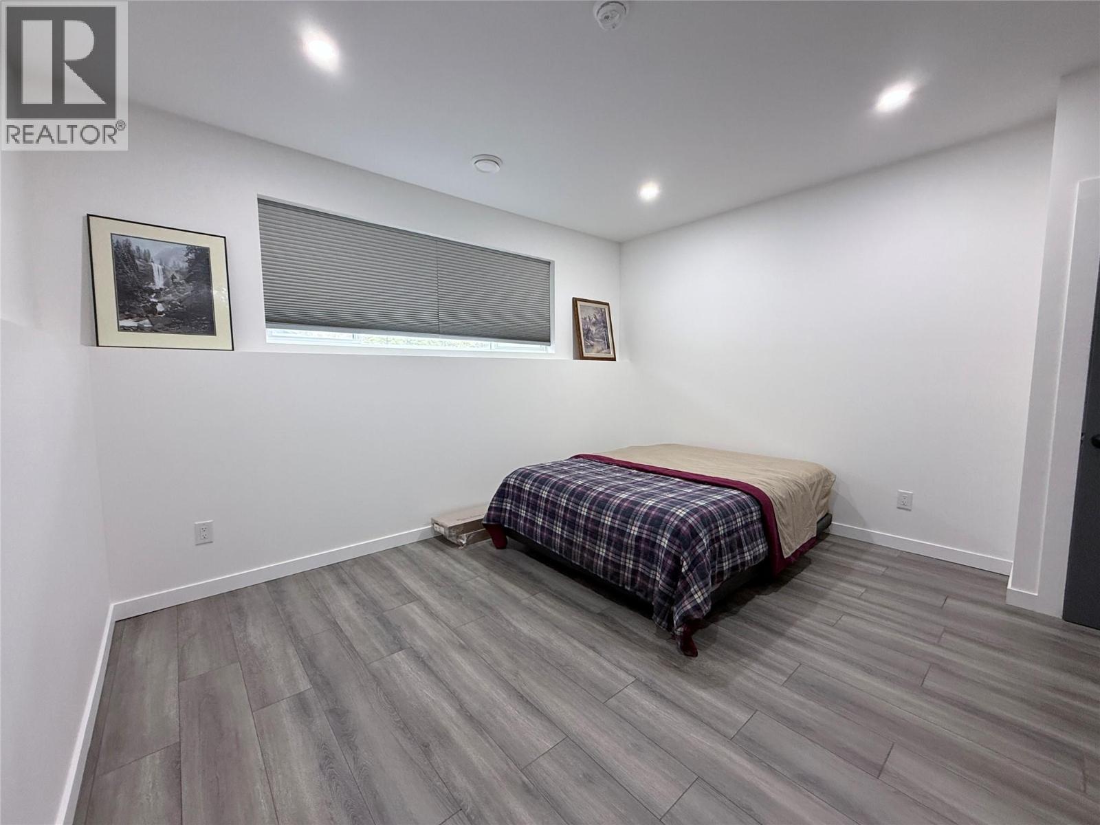 8779 Mountain View Street, Canal Flats, British Columbia  V0B 1B0 - Photo 43 - 10369369