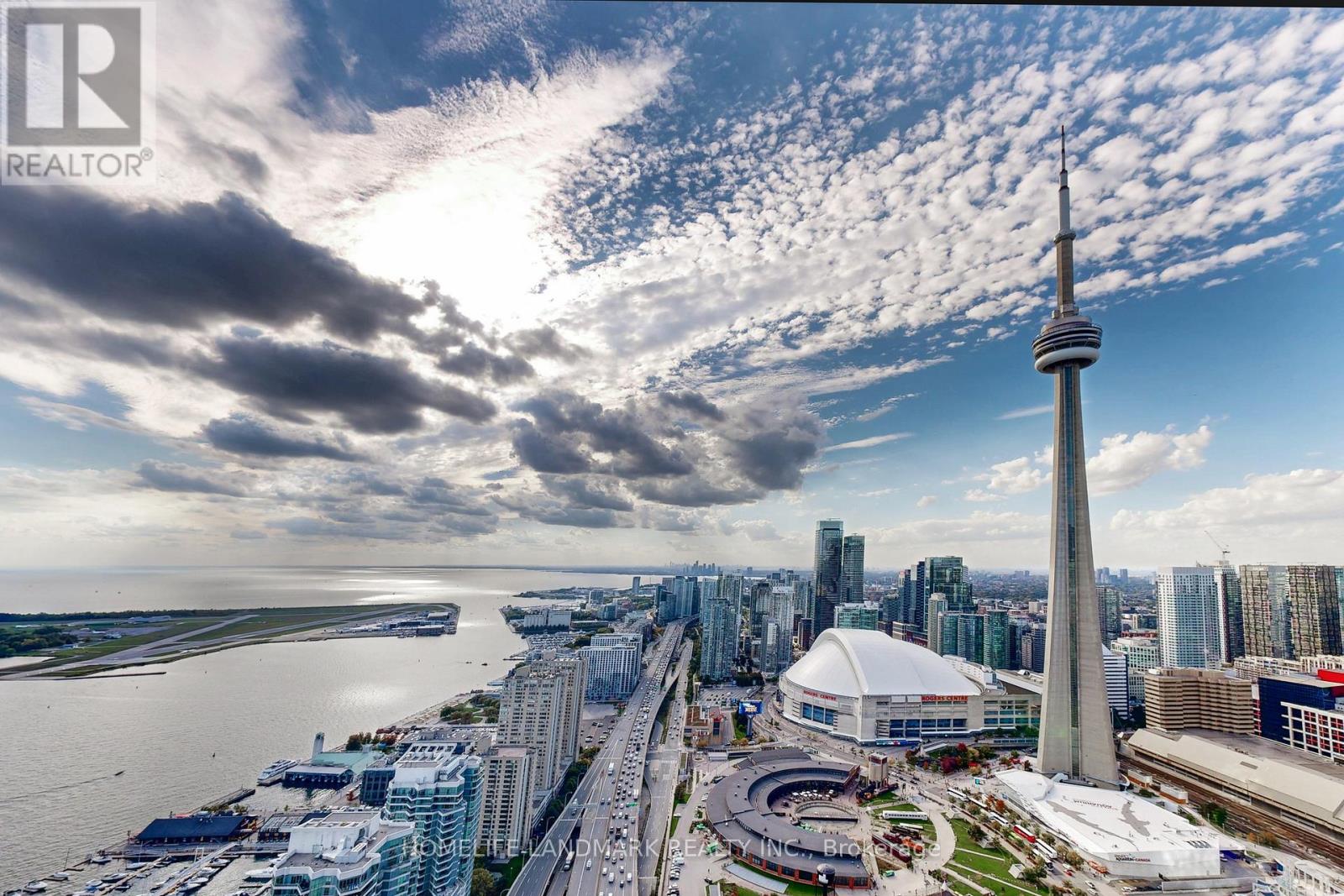 5510 - 10 YORK STREET, Toronto, Ontario