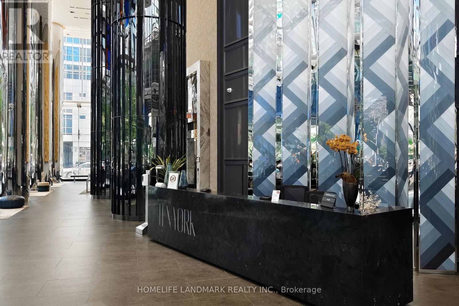 5510 - 10 York Street, Toronto, Ontario  M5J 0E1 - Photo 6 - C12627090