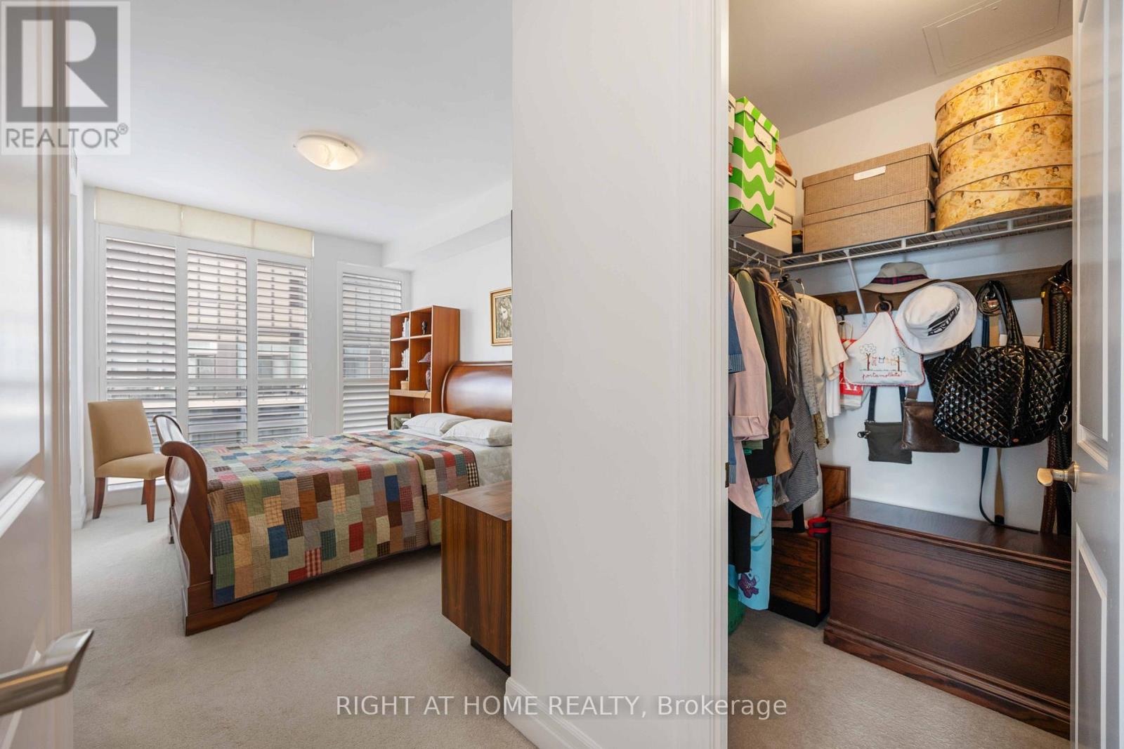 1901 - 500 St Clair Avenue W, Toronto (Humewood-Cedarvale), Ontario  M6C 1A8 - Photo 22 - C12627154