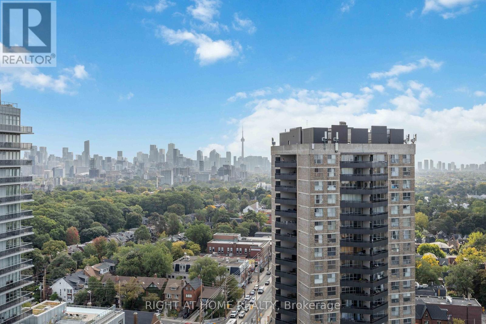 1901 - 500 St Clair Avenue W, Toronto (Humewood-Cedarvale), Ontario  M6C 1A8 - Photo 26 - C12627154