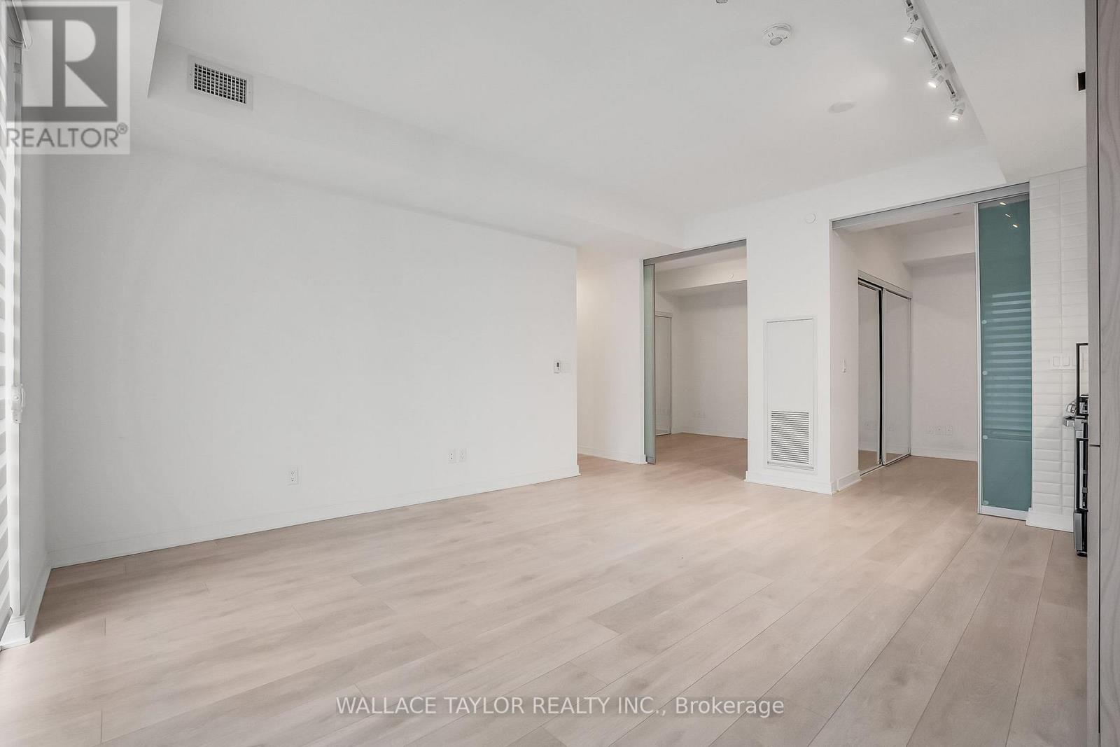 12 - 35 Rolling Mills Road, Toronto, Ontario  M5A 0V6 - Photo 13 - C12627184