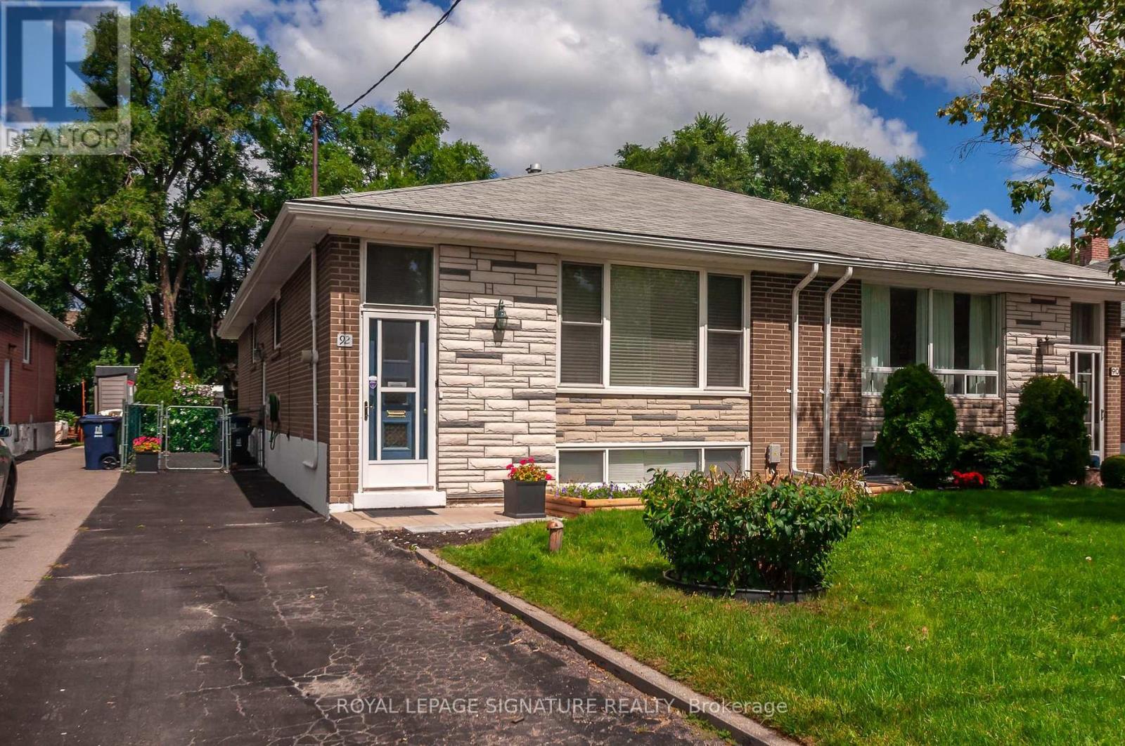 92 FORTROSE CRESCENT, toronto (parkwoods-donalda), Ontario